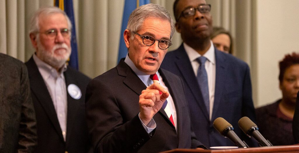 Philadelphia DA Larry Krasner announces announce the enforcement of the city’s Failure to Report Lost or Stolen Firearm code.
