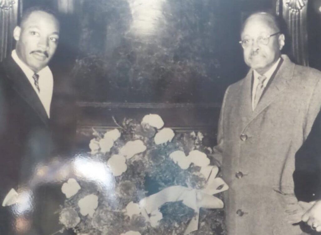 This image is included in an article that highlights Martin Luther King Jr.'s connection to Philadelphia