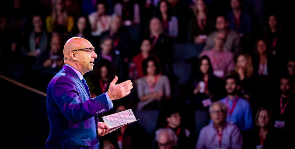 Ali Velshi addresses the crowd at the Ideas We Should Steal Festival in Philadelphia