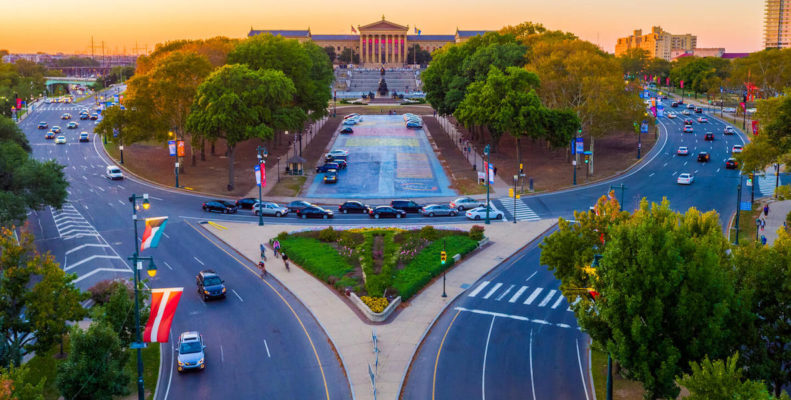 The Benjamin Franklin Parkway leads from City Hall to the Philadelphia Museum of Art