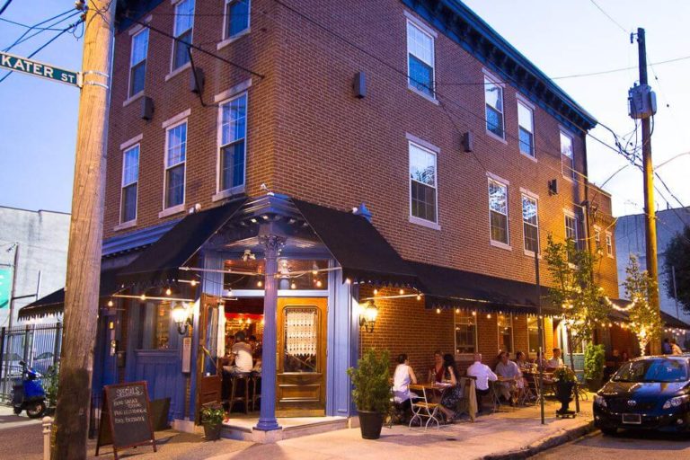 33 Beautiful Spots For Outdoor Dining In Philadelphia